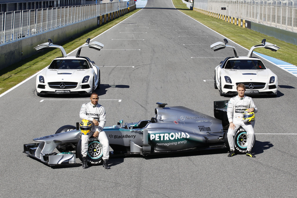 Neuer Silberpfeil F1 W04 in Jerez vorgestellt