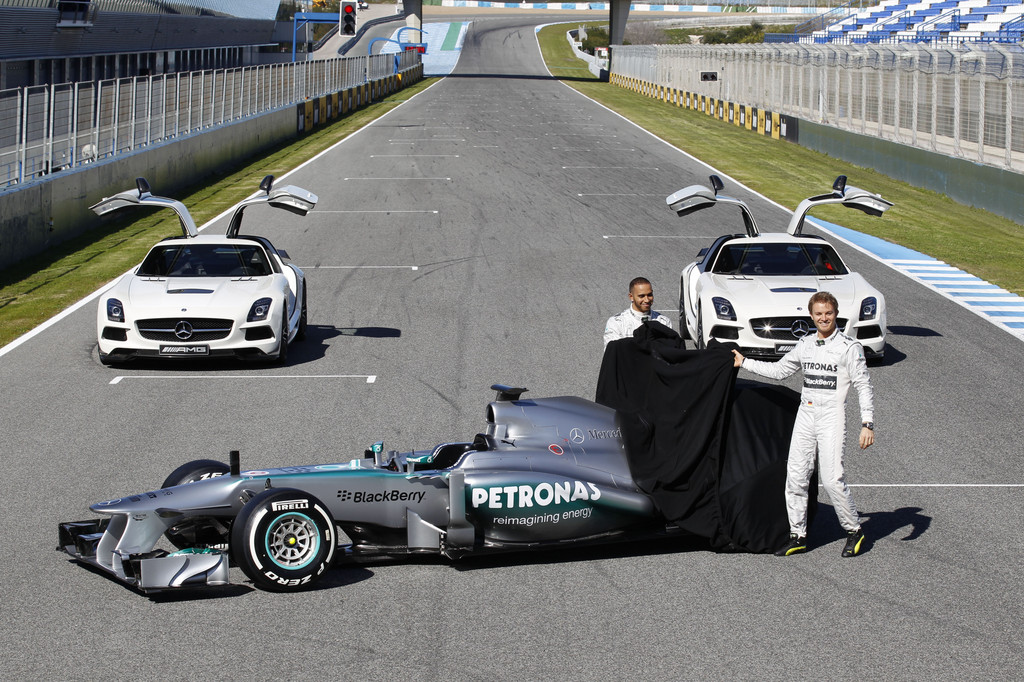 Neuer Silberpfeil F1 W04 in Jerez vorgestellt