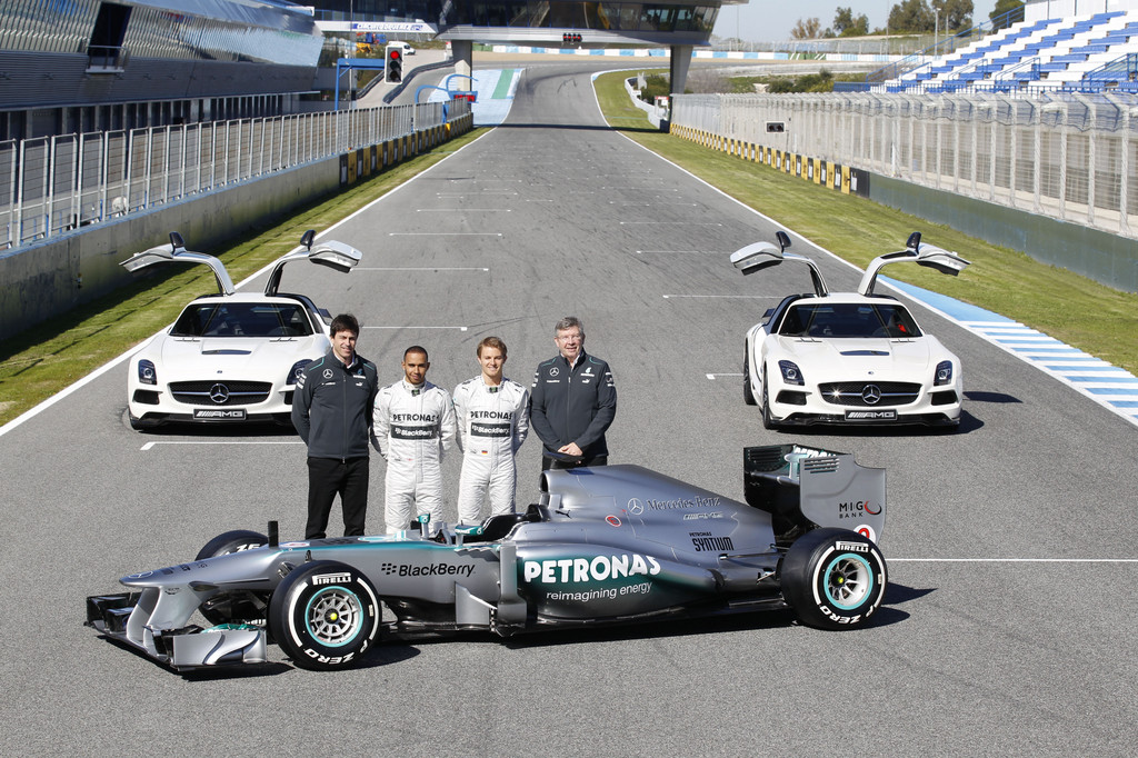 Neuer Silberpfeil F1 W04 in Jerez vorgestellt