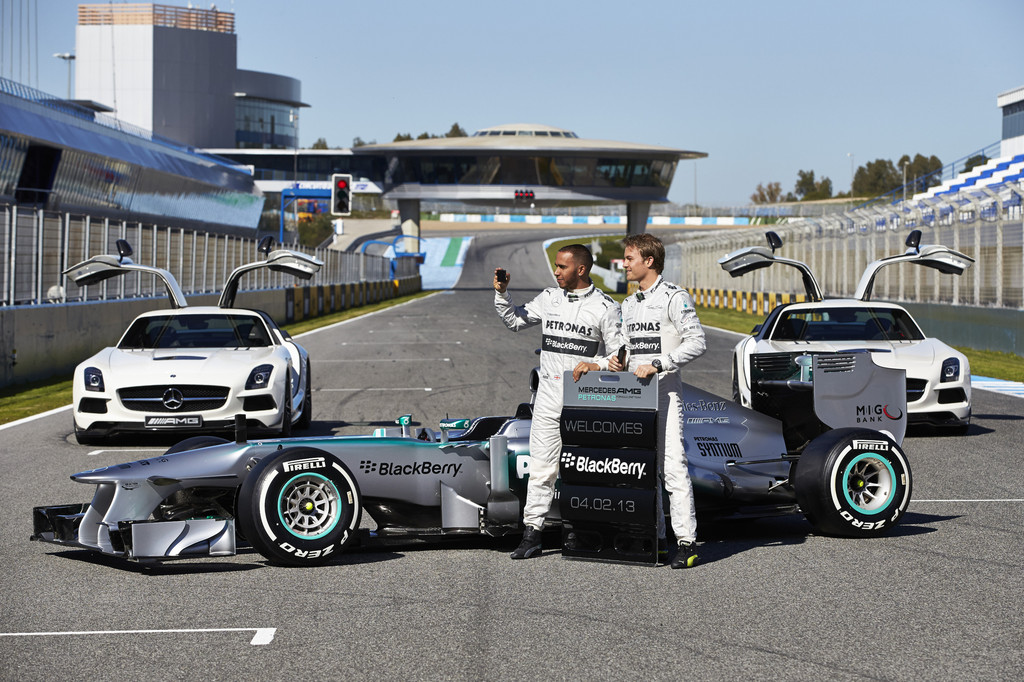 Neuer Silberpfeil F1 W04 in Jerez vorgestellt
