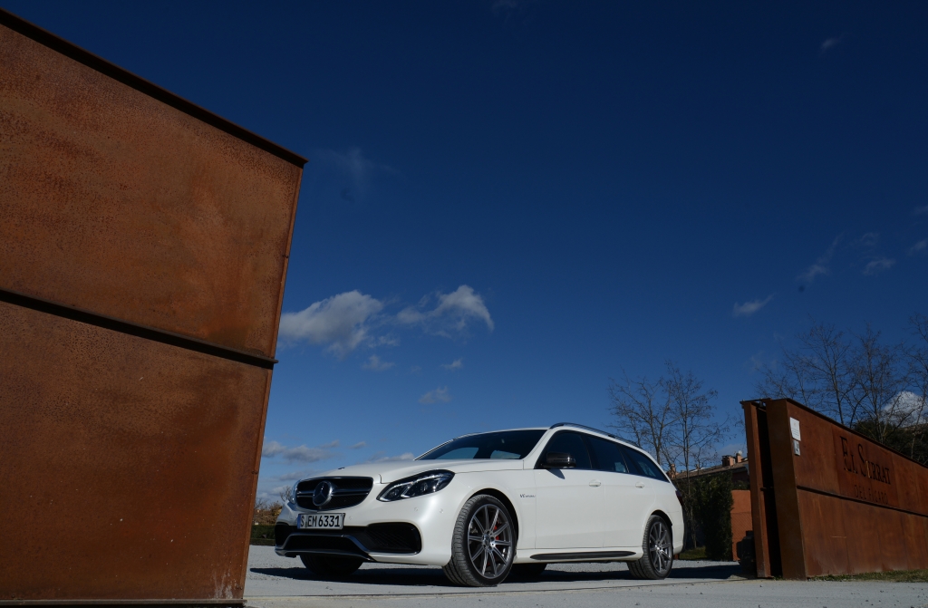 Neuvorstellung: Mercedes E 63 AMG – Fliegen in der Power-Businessclass