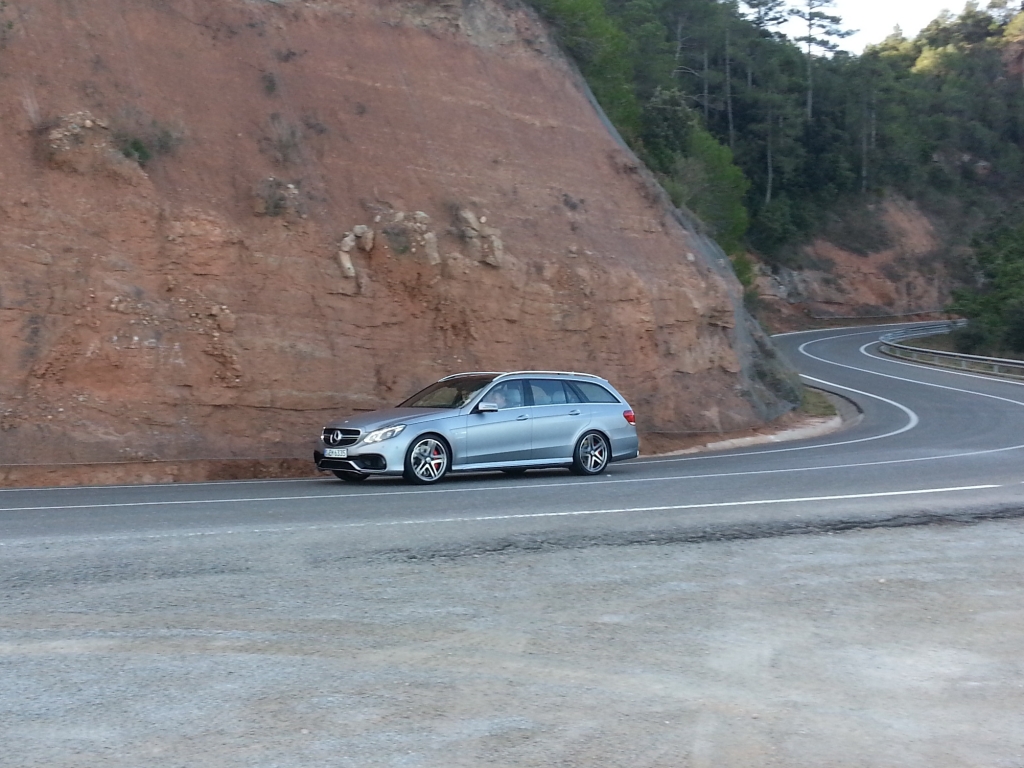 Neuvorstellung: Mercedes E 63 AMG – Fliegen in der Power-Businessclass
