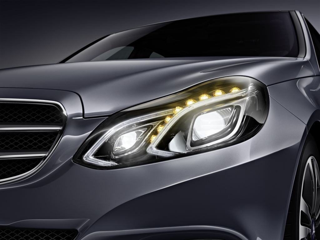 Neuvorstellung Mercedes E-Klasse - Das Milliardengeschäft
