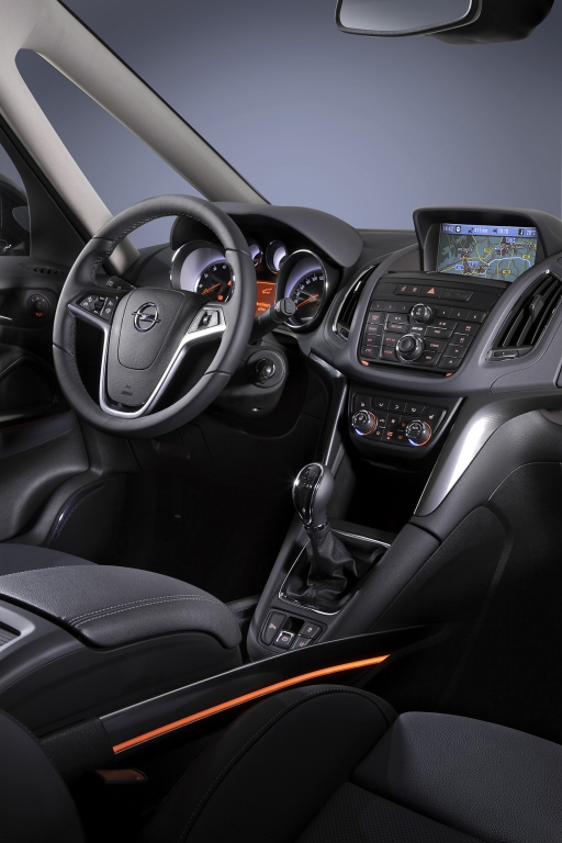 Opel Zafira Tourer 2.0-Liter BiTurbo CDTI: Doppelte Aufladung und reichlich Platz