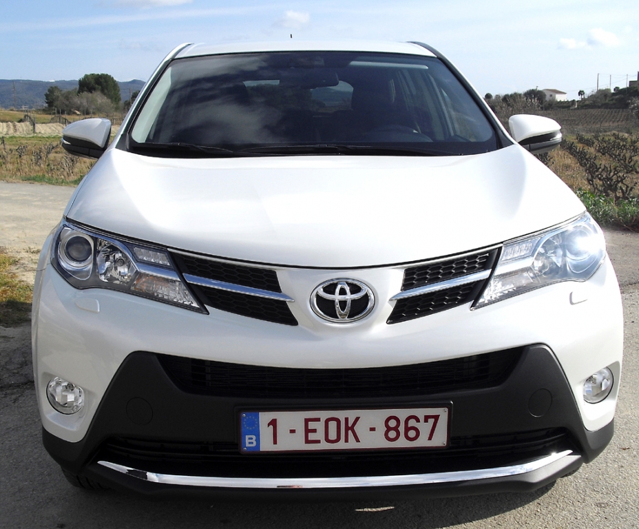 Toyota RAV4: Blick auf die Frontpartie.