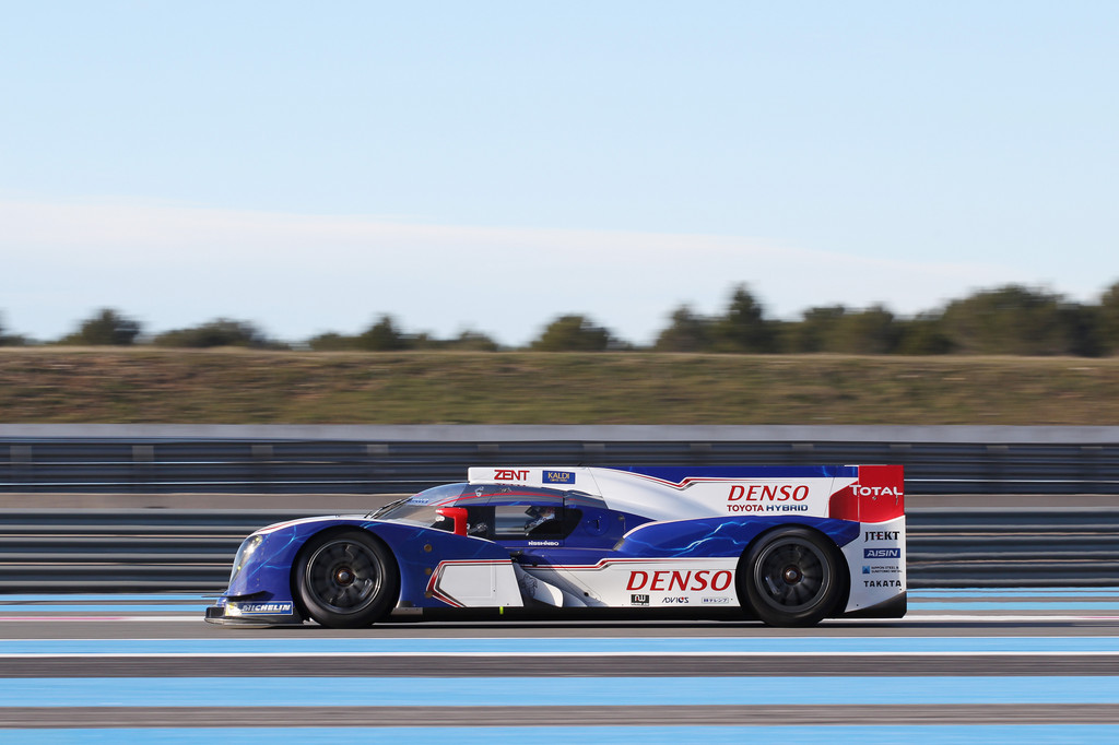 Toyota jagt WM-Titel in optimiertem TS030