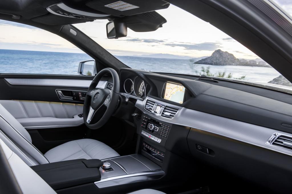 Viel verspricht sich Mercedes-Benz vom neuen aktiven Spurhalte-Assistenten