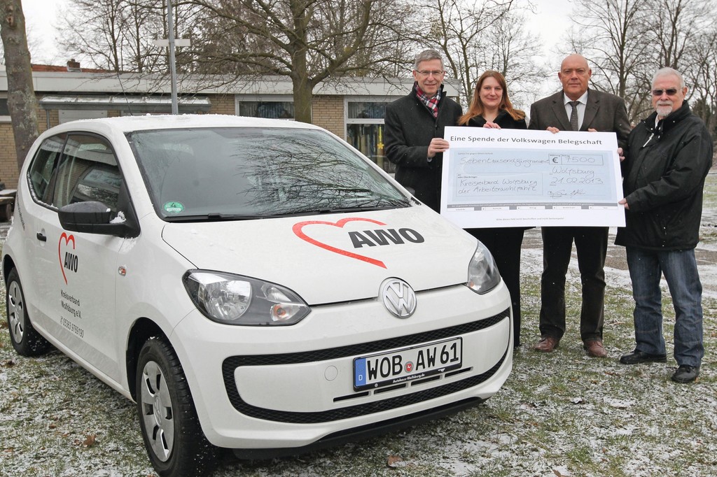 Volkswagen Mitarbeiter spenden an AWO-Kreisverband
