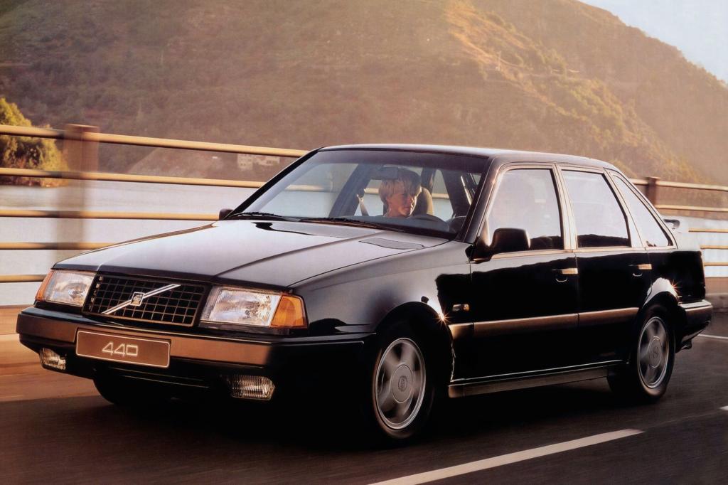 Volvo 440 ab 1988