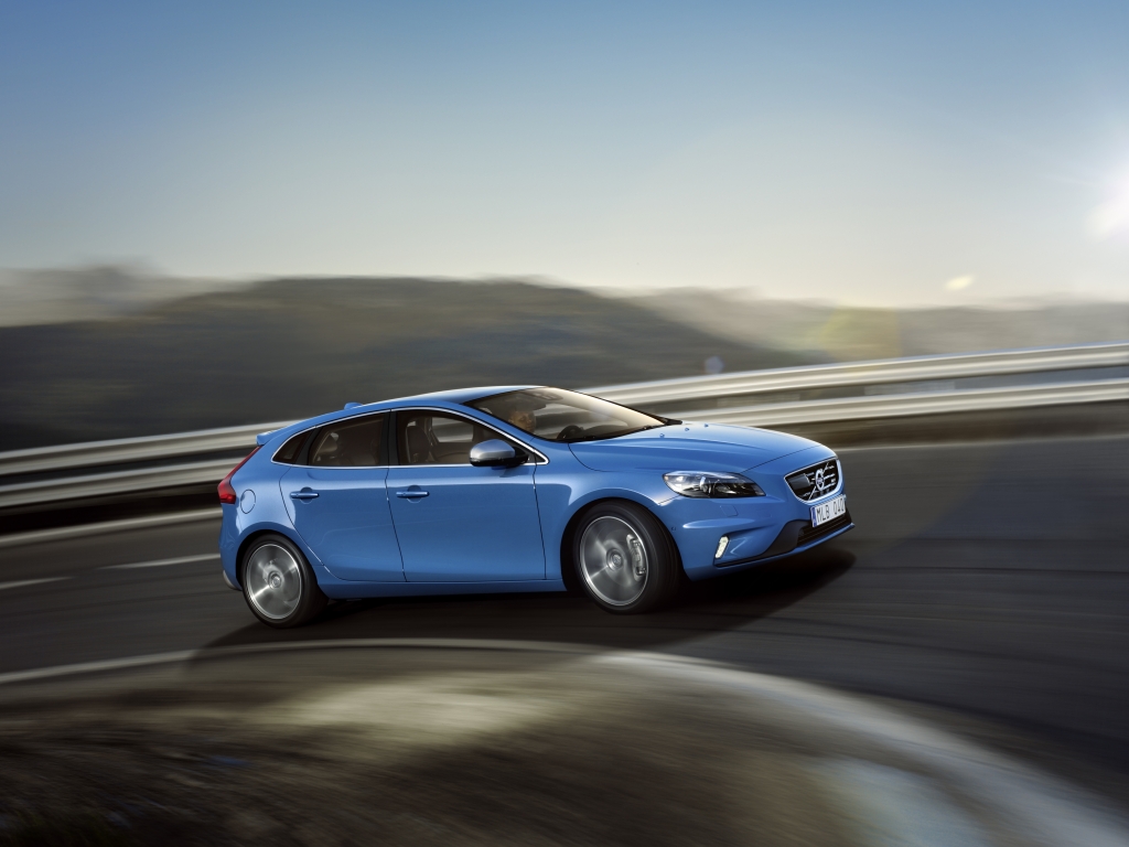 Volvo V40 T5 R-Design - Knaller in der Kompaktklasse