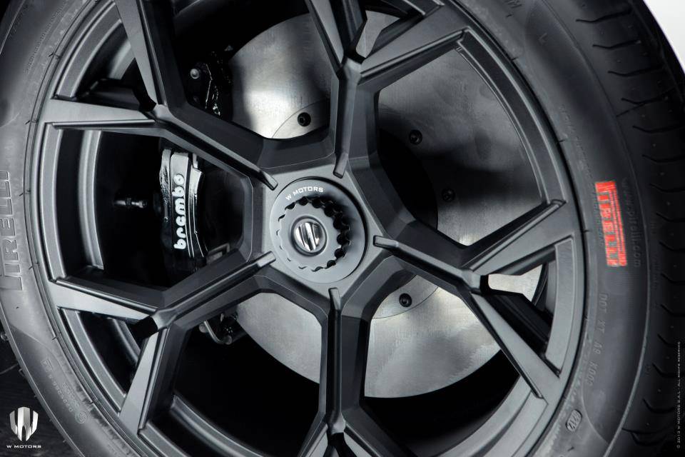 W Motors Lykan Hypersport – Hypersportler für Hyper-Reiche