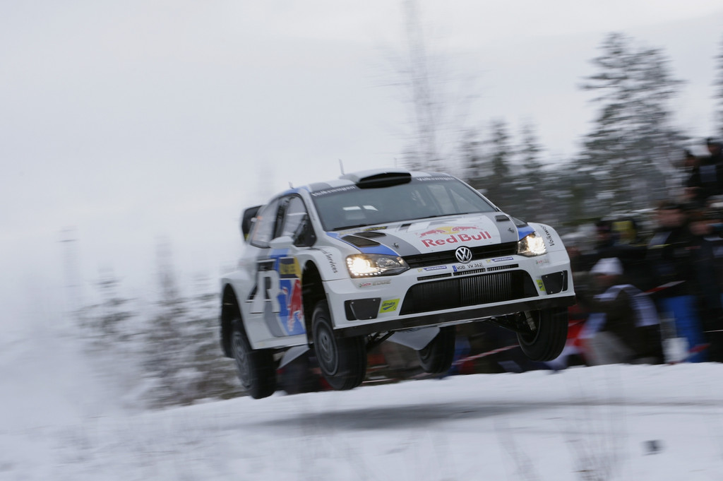 WRC 2013: Volkswagen rückt dem Weltmeister auf die Pelle