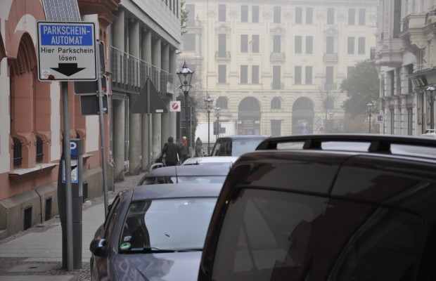 Wochenend-Pendler dürfen zweiten Garagenplatz absetzen