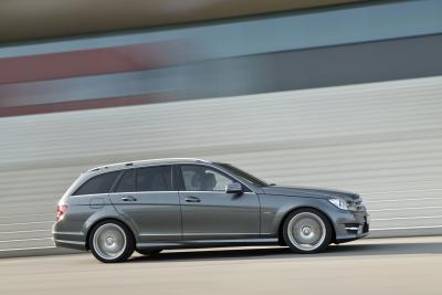 Test Mercedes C-Klasse C 350 T-Modell - Reiselounge mit mächtig Bumms