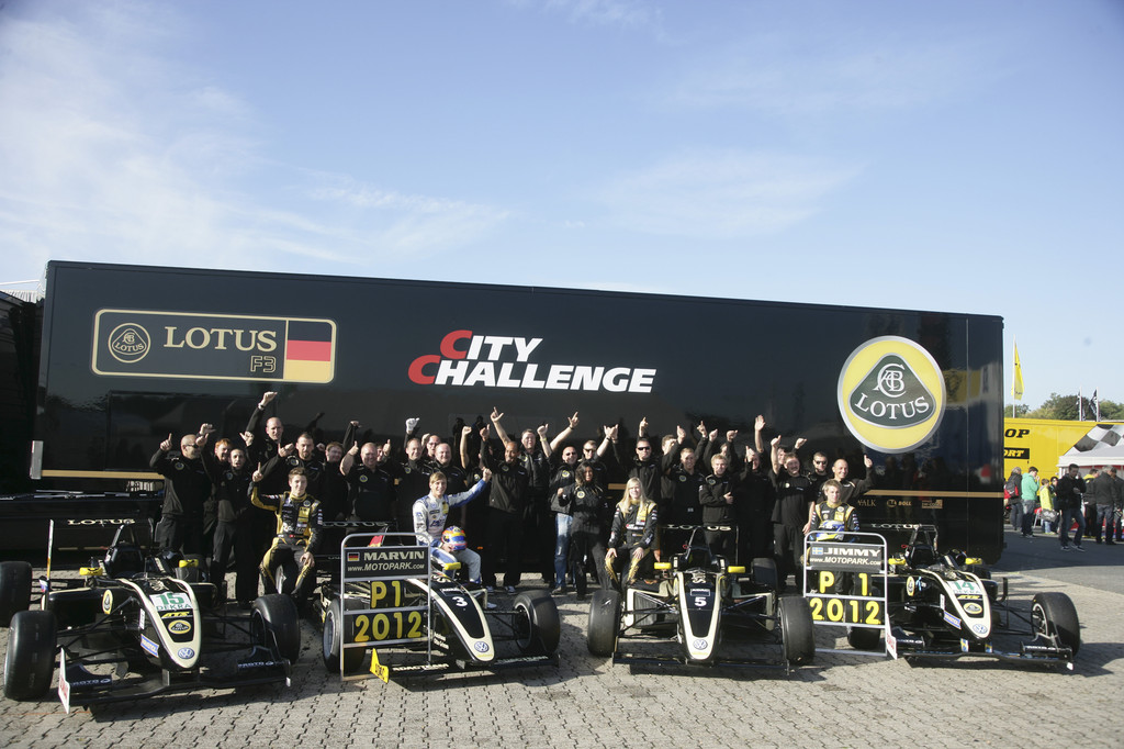 ADAC-Formel-Masters startet in Oschersleben