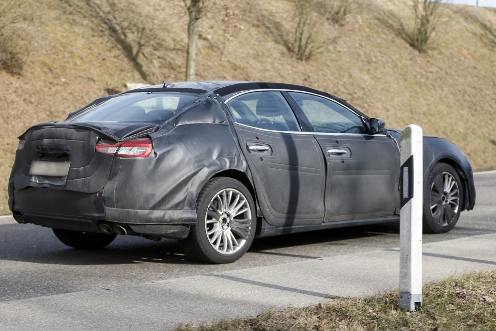 Erwischt: Erlkönig Maserati Ghibli – Baby-Quattroporte 