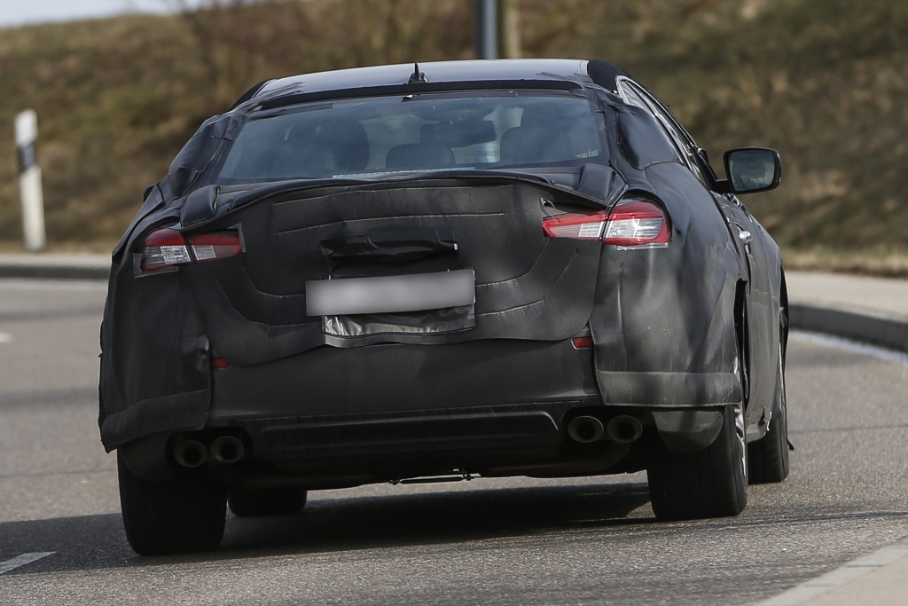 Erwischt: Erlkönig Maserati Ghibli – Baby-Quattroporte 