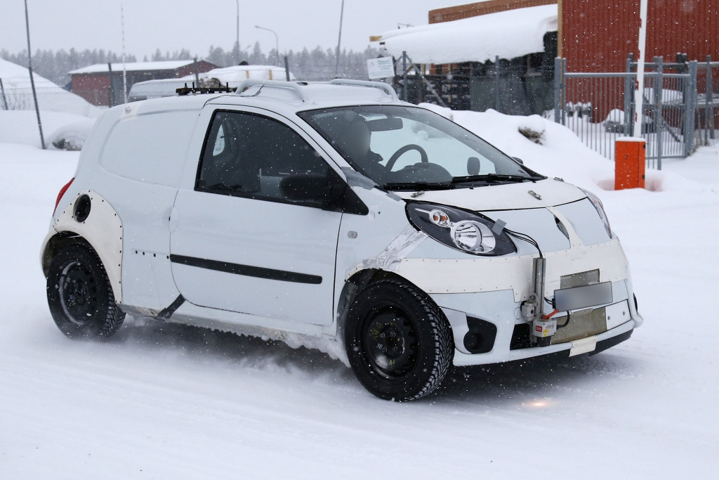 Erwischt: Erlkönig des neuen Smart Viersitzers - Smart Forfour