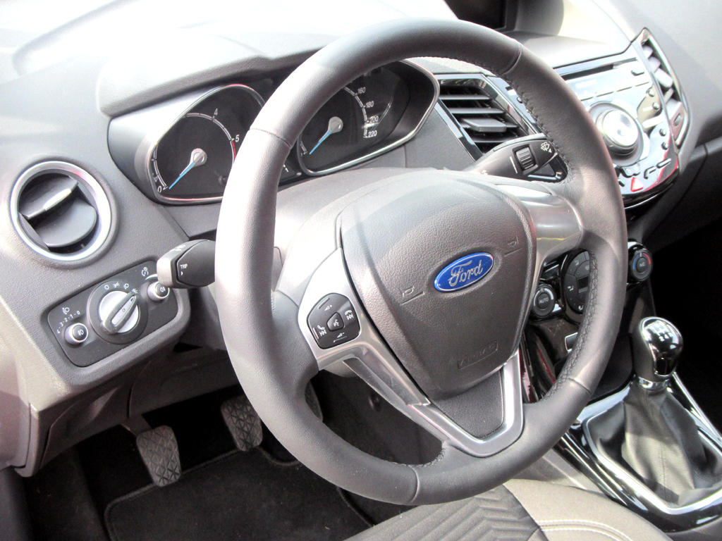 Ford Fiesta: Blick ins Cockpit.