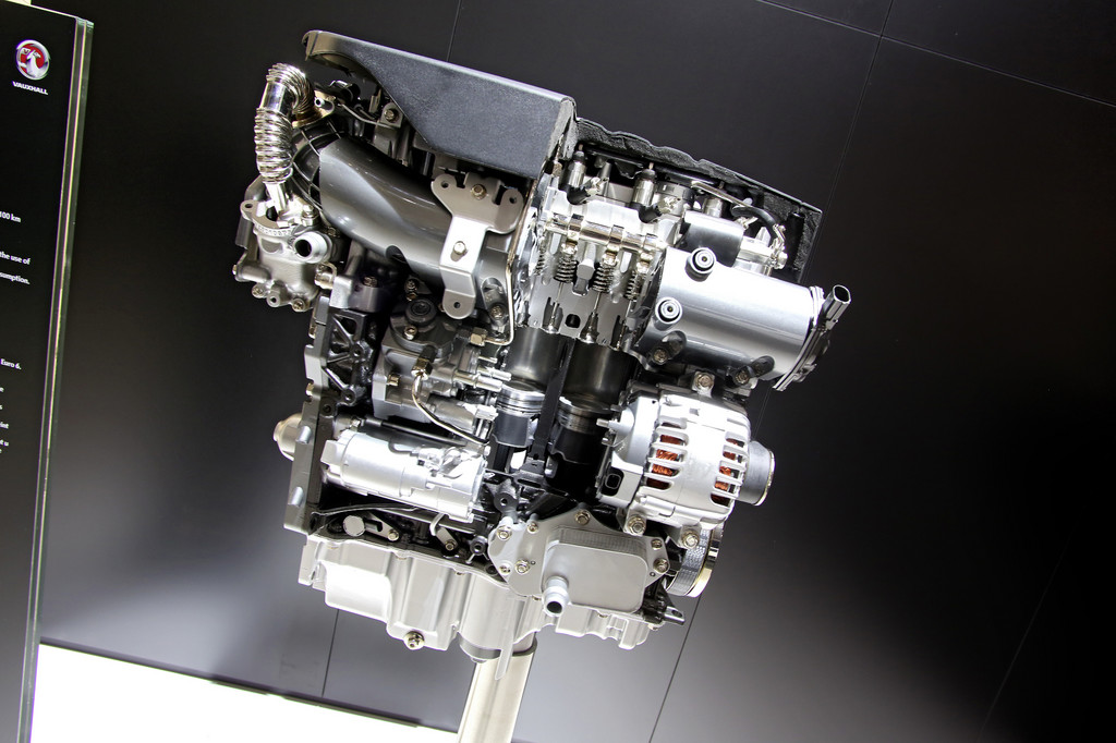 Genf 2003: Opel mit neuem 1,6-Liter-Diesel