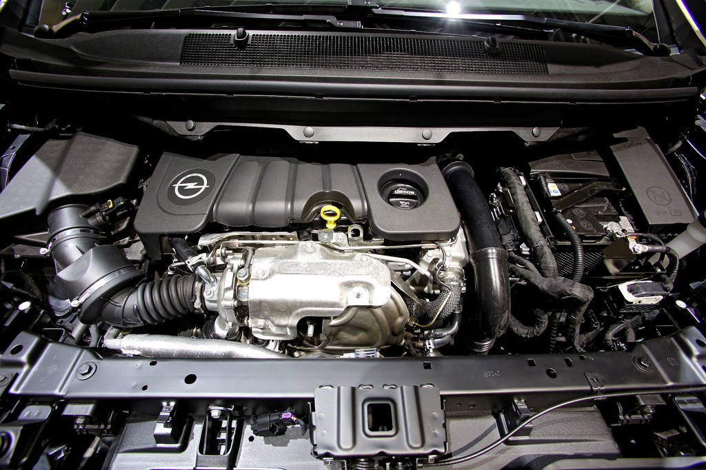 Genf 2003: Opel mit neuem 1,6-Liter-Diesel