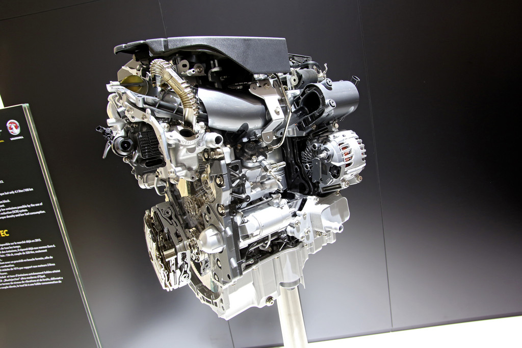 Genf 2003: Opel mit neuem 1,6-Liter-Diesel