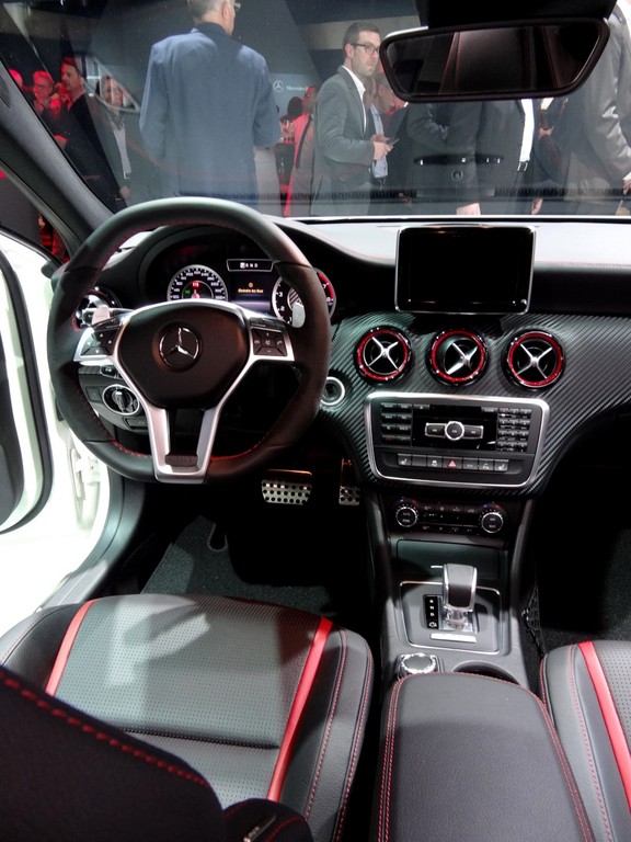 Genf 2013: AMG tritt mit dem stärksten Vierzylinder an