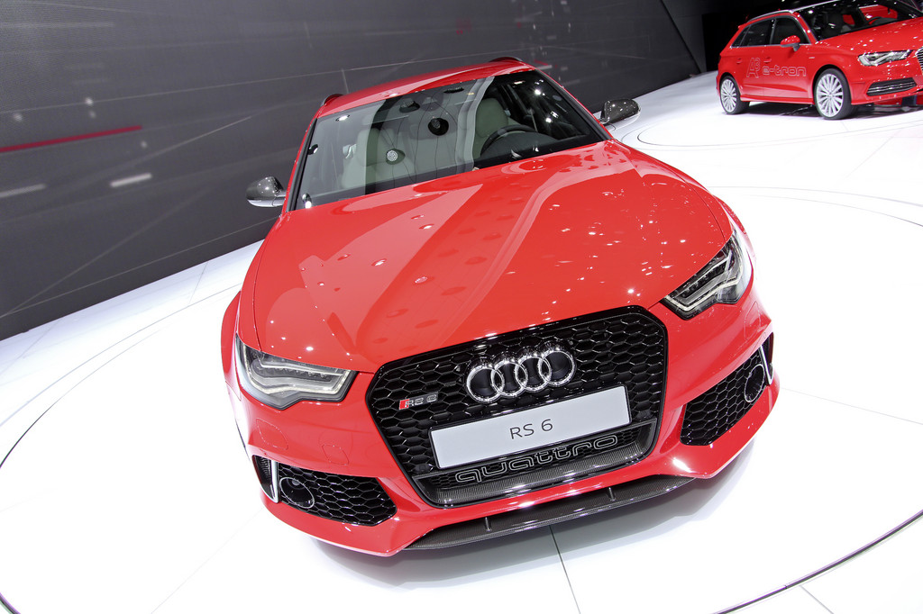 Genf 2013: Audi RS 6 Avant hat weniger Durst