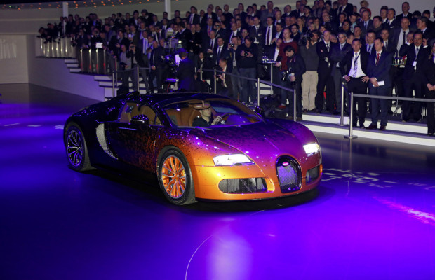 Genf 2013: Bugatti bringt drei Carbon-Roadster mit