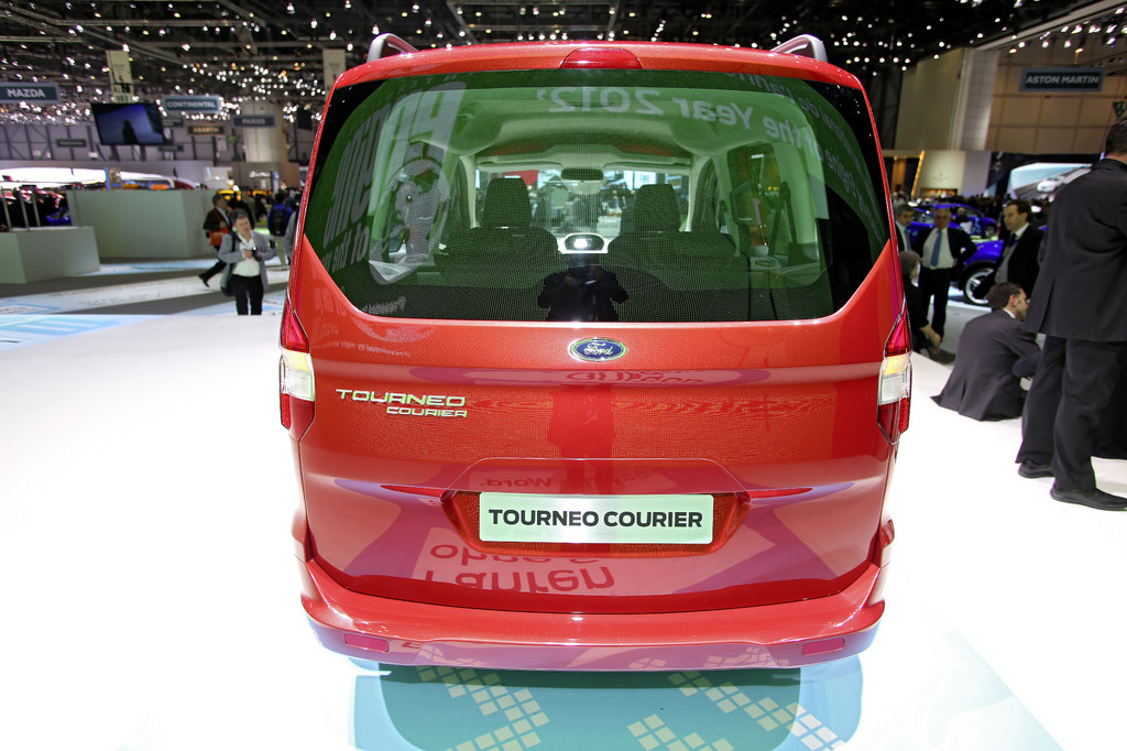 Genf 2013: Ford Tourneo Courier kommt 2014