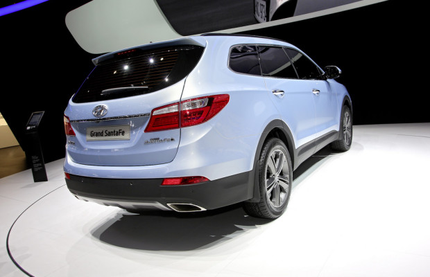 Genf 2013: Hyundai spendiert dem Santa Fe 22,5 Zentimeter mehr