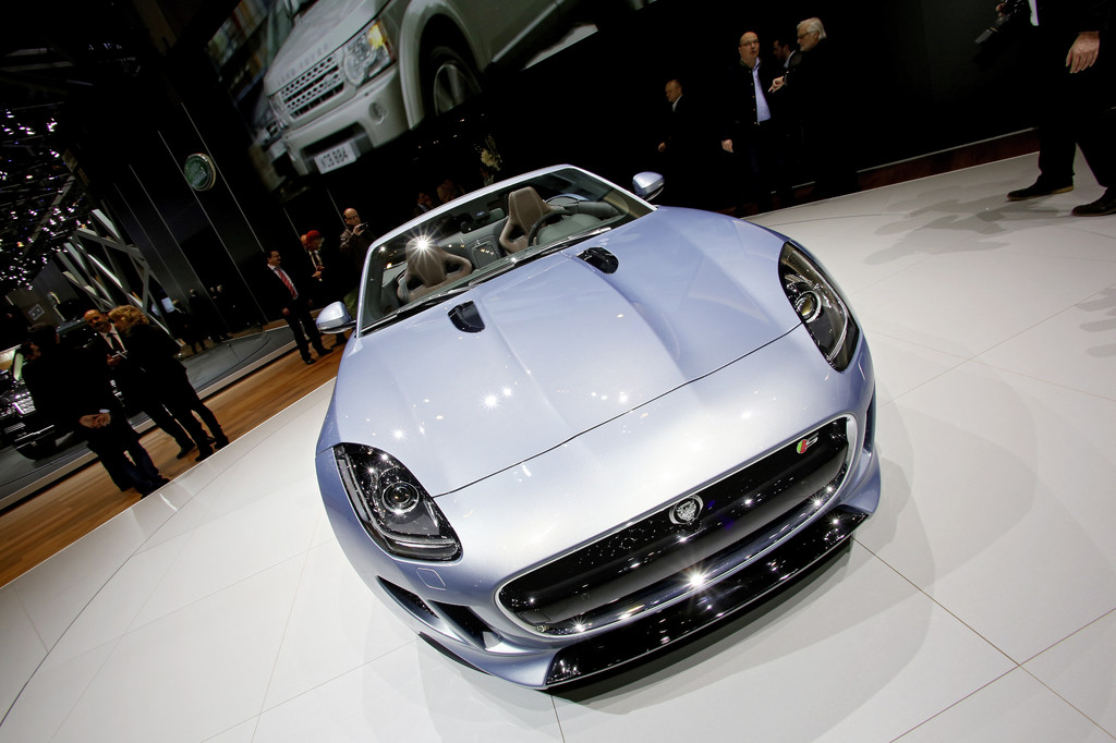 Genf 2013: Jaguar F-Type kurz vor dem Marktstart