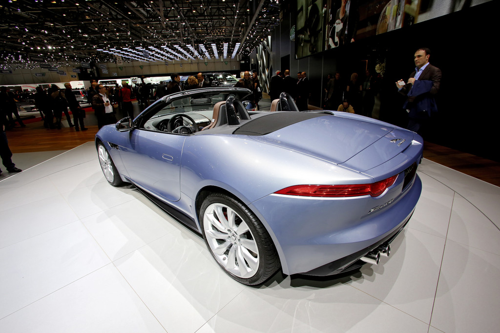 Genf 2013: Jaguar F-Type kurz vor dem Marktstart