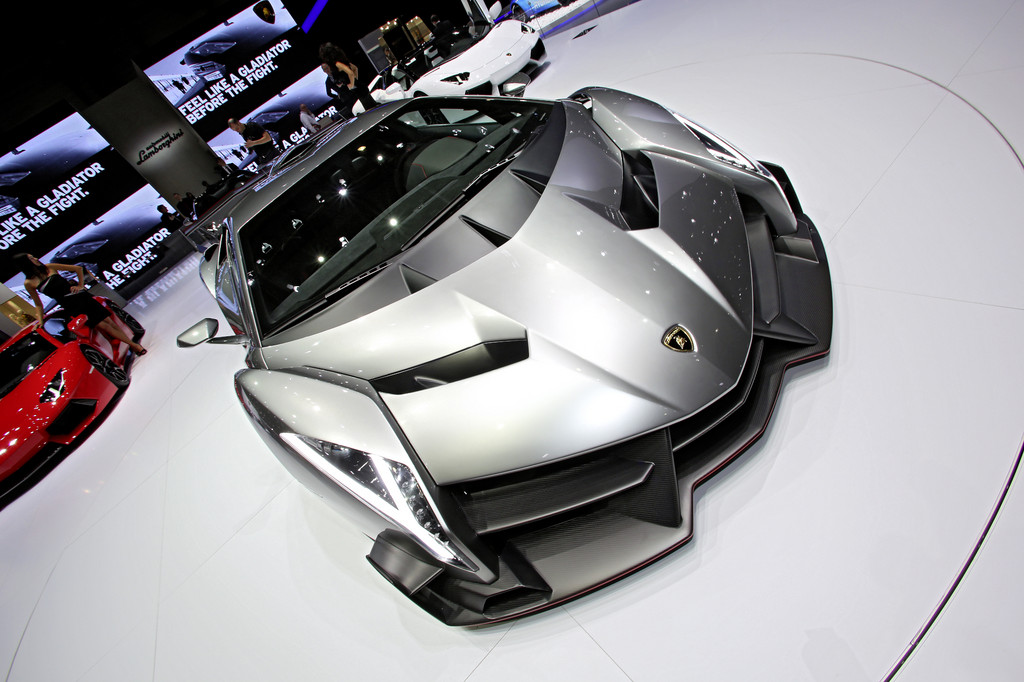 Genf 2013: Lamborghini Veneno – Rennsport-Prototyp für die Straße