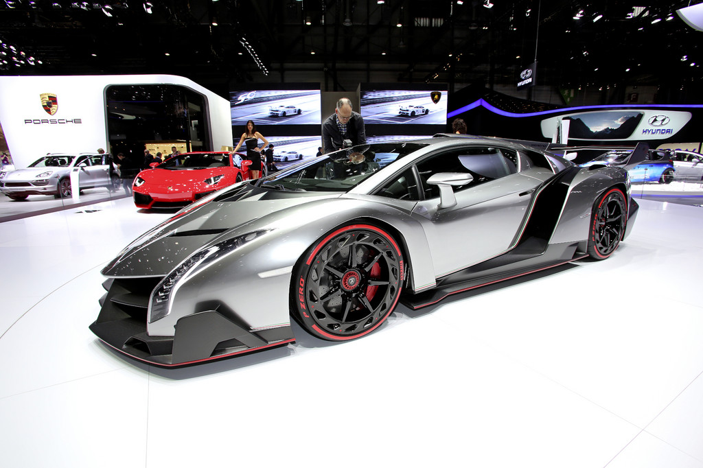 Genf 2013: Lamborghini Veneno – Rennsport-Prototyp für die Straße