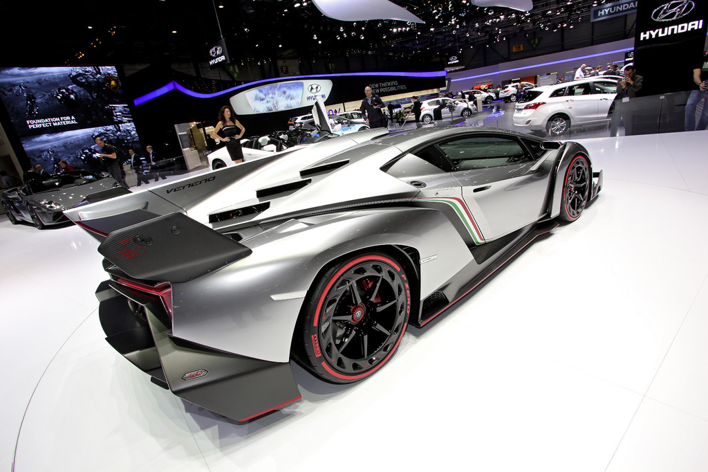Genf 2013: Lamborghini Veneno – Rennsport-Prototyp für die Straße