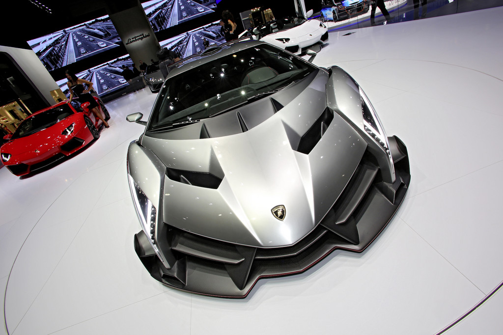 Genf 2013: Lamborghini Veneno – Rennsport-Prototyp für die Straße