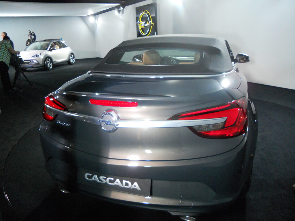 Genf 2013: Opel Cascada startet bei 25 945 Euro