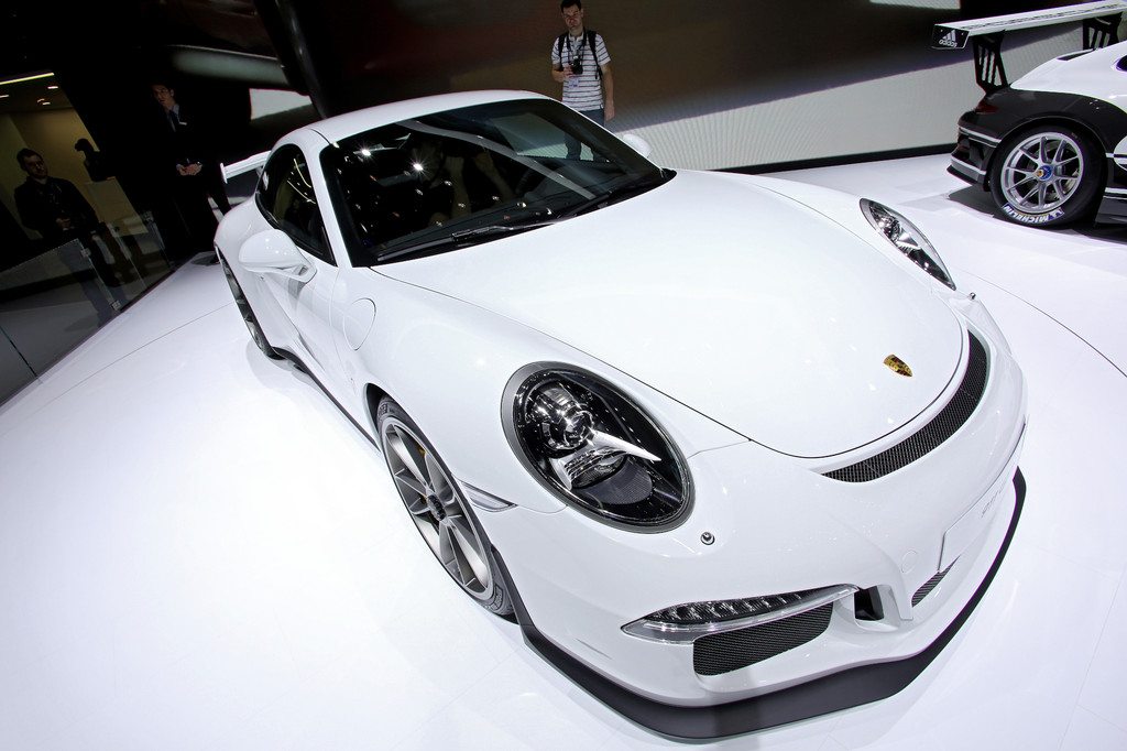 Genf 2013: Porsche 911 GT3 ist in 3,5 Sekunden auf Tempo 100