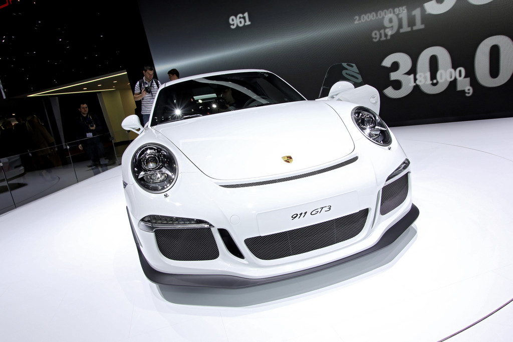 Genf 2013: Porsche 911 GT3 ist in 3,5 Sekunden auf Tempo 100
