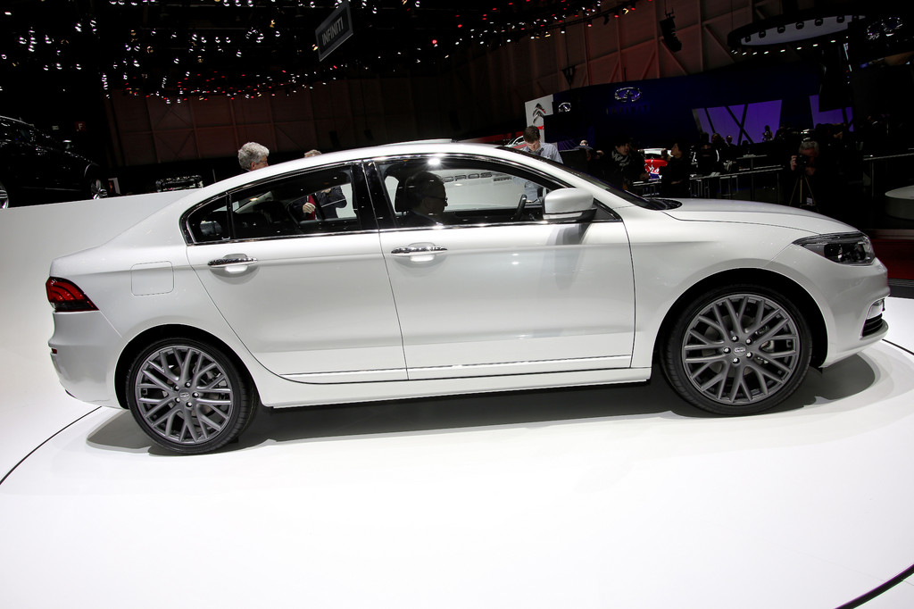 Genf 2013: Qoros gibt seinen Einstand