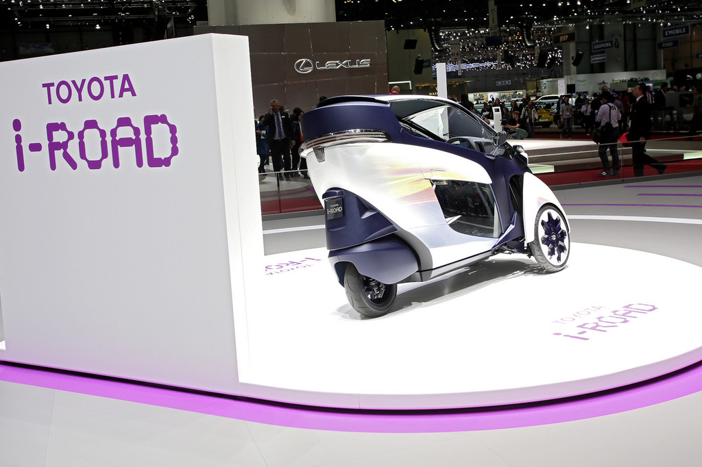 Genf 2013: Toyota zeigt i-Road als Stadtauto der Zukunft