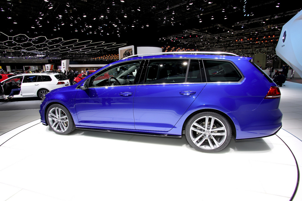 Genf 2013: Volkswagen zeigt erstmals R-Version des Golf Variant