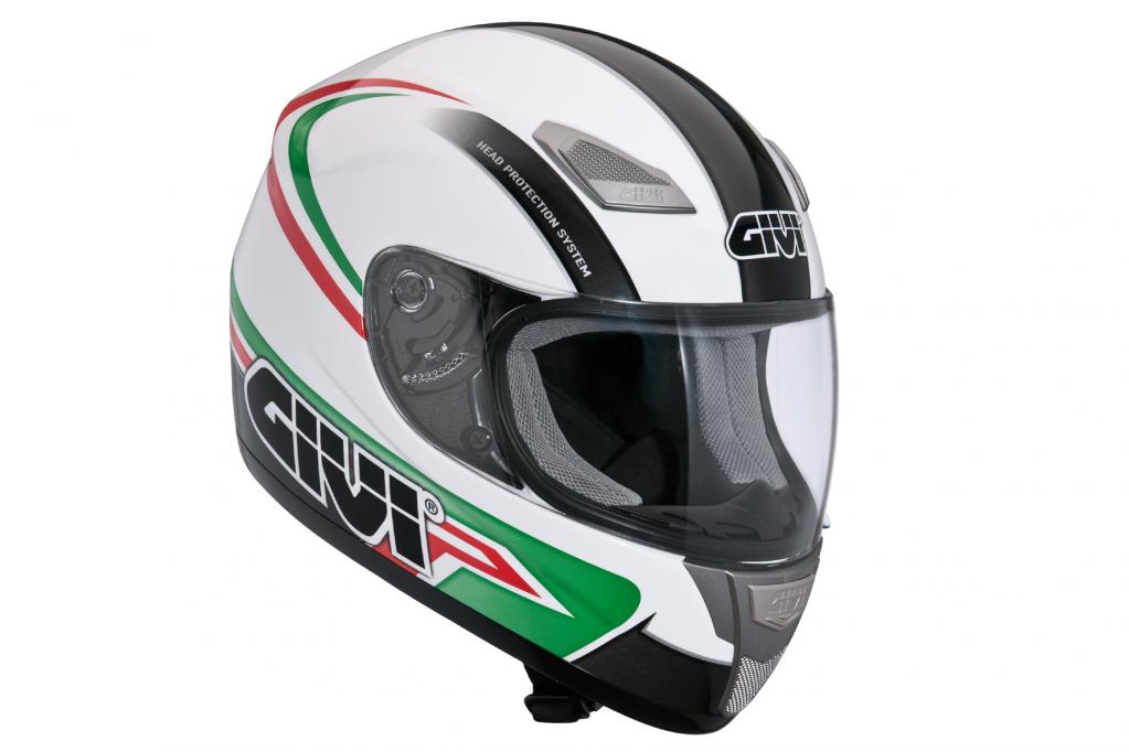 Givi mit neuem Motorradhelm