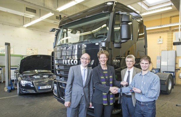 Iveco unterstützt die Robert-Bosch-Berufsschule in Ulm
