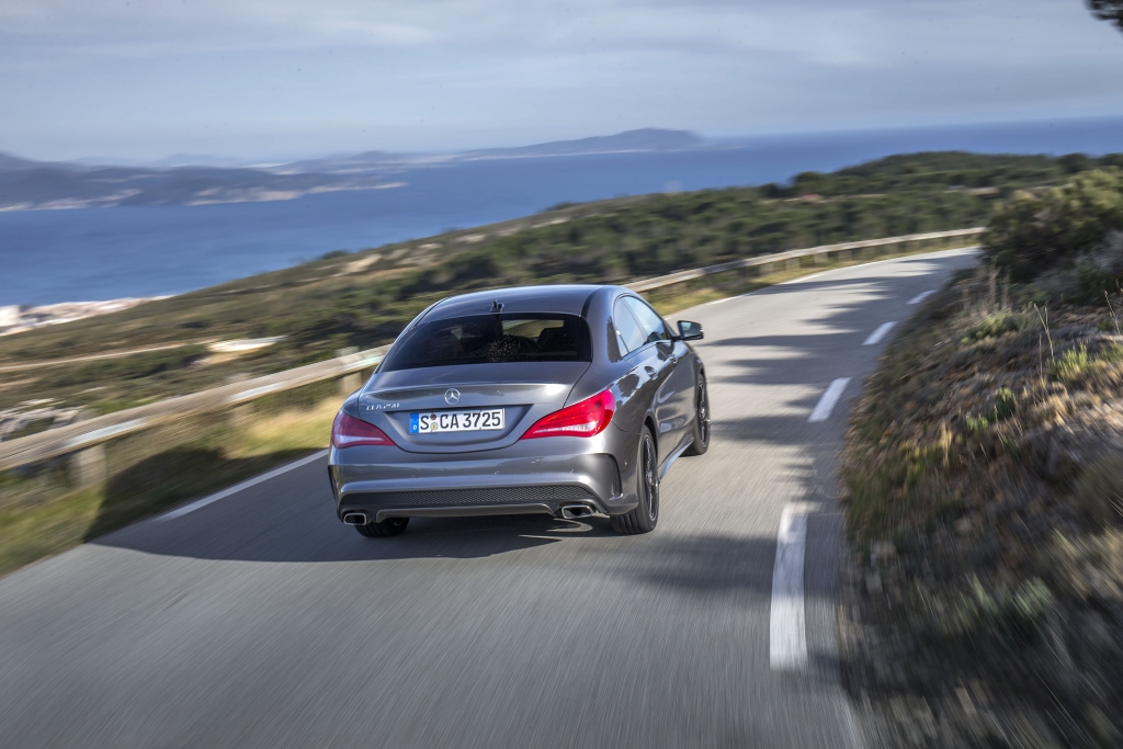 Mercedes-Benz CLA Coupé: Jungbrunnen und Einstiegs-Stern