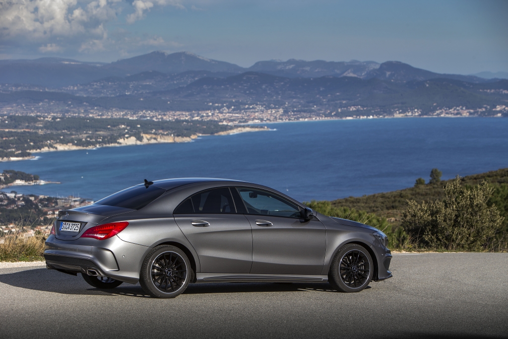 Mercedes-Benz CLA Coupé: Jungbrunnen und Einstiegs-Stern