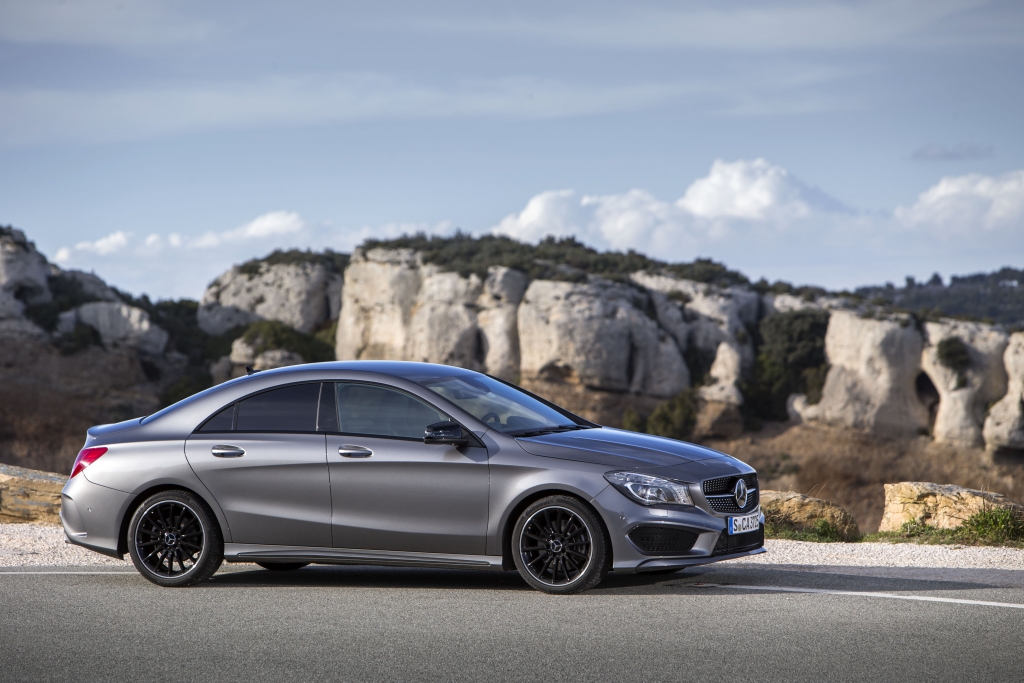Mercedes-Benz CLA Coupé: Jungbrunnen und Einstiegs-Stern