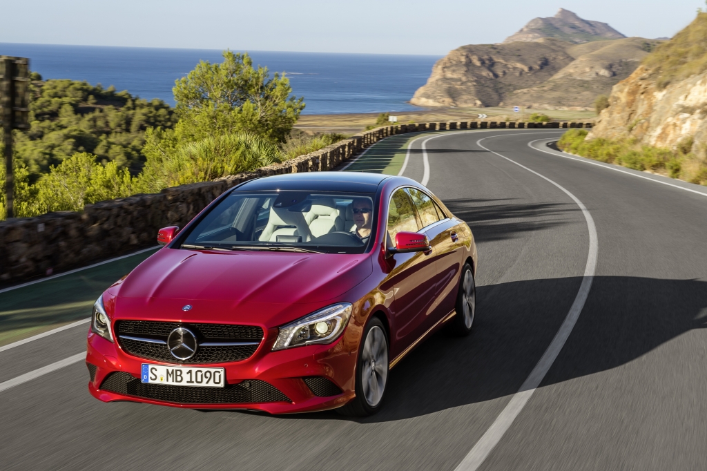 Mercedes-Benz CLA: Kompaktes Coupé denkt mit
