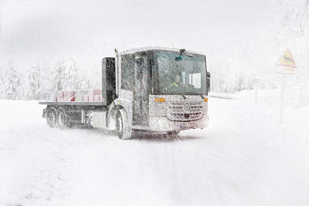 Neuer Unimog und neuer Econic in der Wintererprobung und bei letzten Testeinsätzen